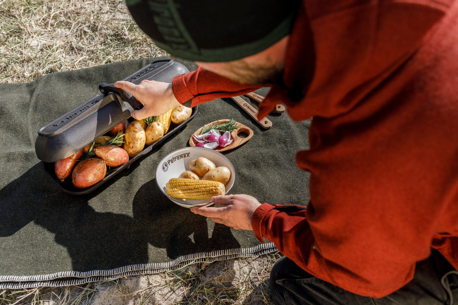 Dutch Ovens & Camping Pots