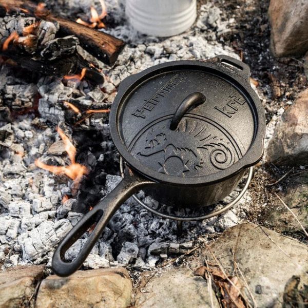 Cast Iron Saucepan with lid 2L