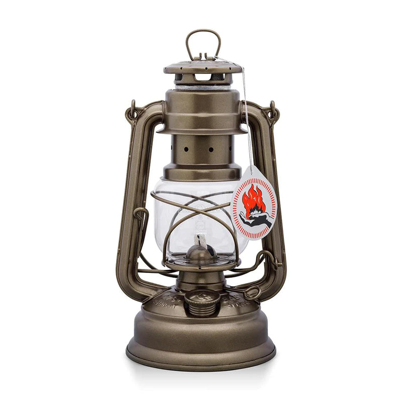 Outdoor Camping Paraffin Lantern: Storm Lantern Baby Special