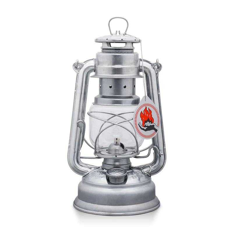 Outdoor Camping Paraffin Lantern: Storm Lantern Baby Special