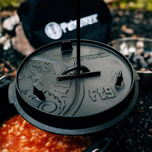 Dutch Oven with flat base